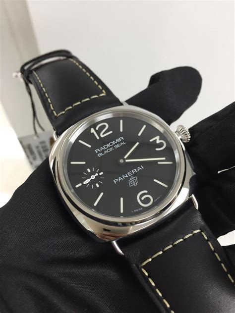 panerai p6000 manual wind movement.